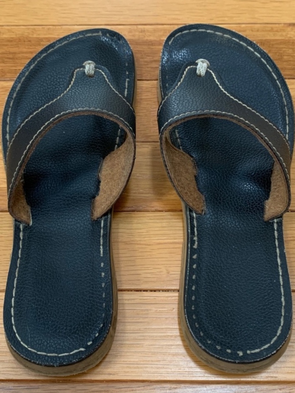 Kino Key West Lily Hand-Made Classic Leather Sandals - Casual Toe-Loop Slides